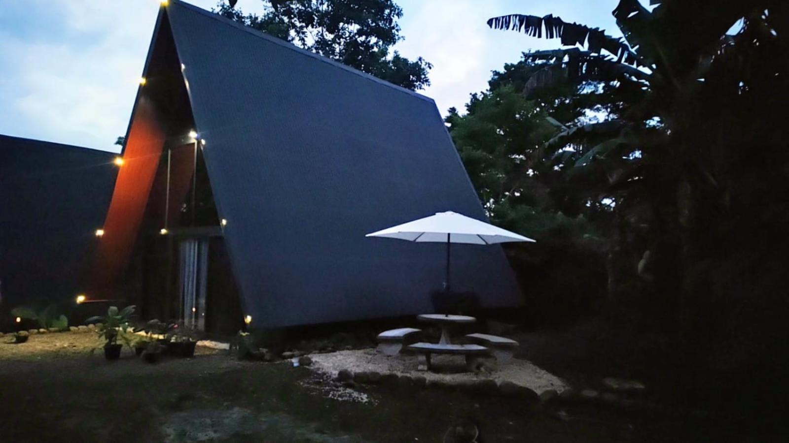 Yarumo Lodge, Rio Celeste Black Chalets บิฆากัว ภายนอก รูปภาพ